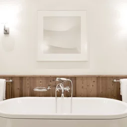 Chalet Arlberg freihstehende Badewanne © JK Lodge GmbH