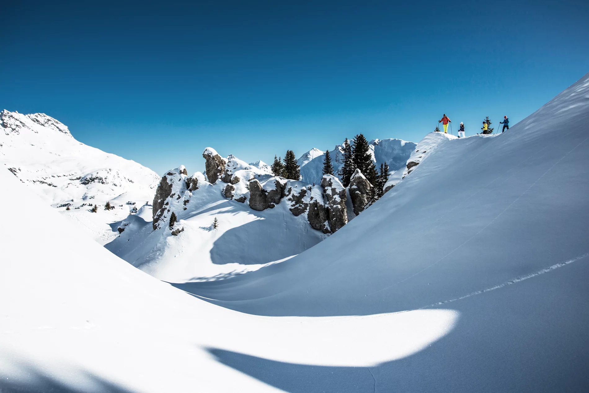 Tiefschnee am Arlberg © ZuersTourismus/ChristophSchoech