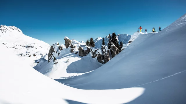 Tiefschnee am Arlberg © ZuersTourismus/ChristophSchoech